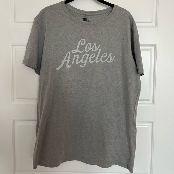 𝅺good fellow Men’s Gray Los Angeles Tee Size Large NWT - Picture 1 of 4